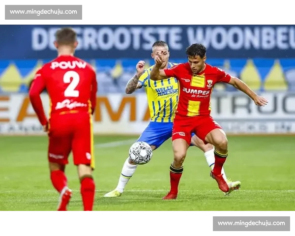 欧冠焦点战那不勒斯迎战贝尔格莱德红星前瞻解析阵容走势与胜负关键